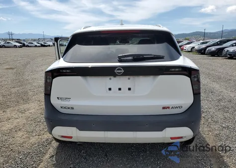 2025 Nissan Kicks Sr z USA, uszkodzony, nr VIN 3N8AP6DB9SL318501